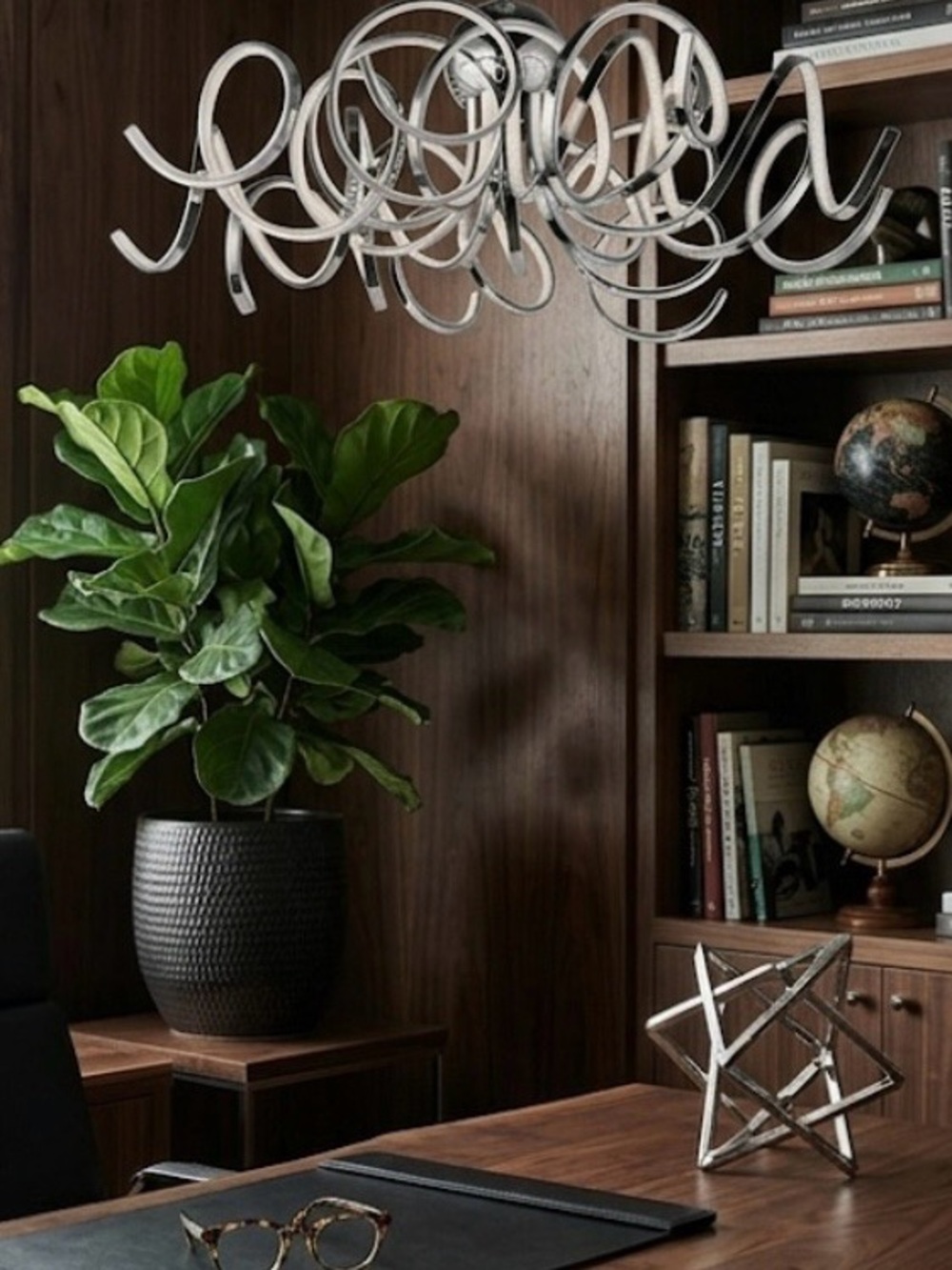 ET2 Chaos Polished Chrome
Modern/Contemporary NWT